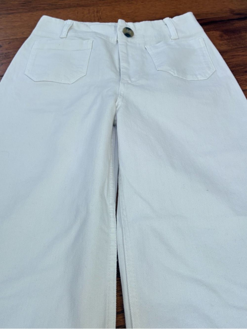 Pilcro The Skipper White Wide-Leg Cropped Jeans by Anthropologie | 27 - Picture 7 of 12